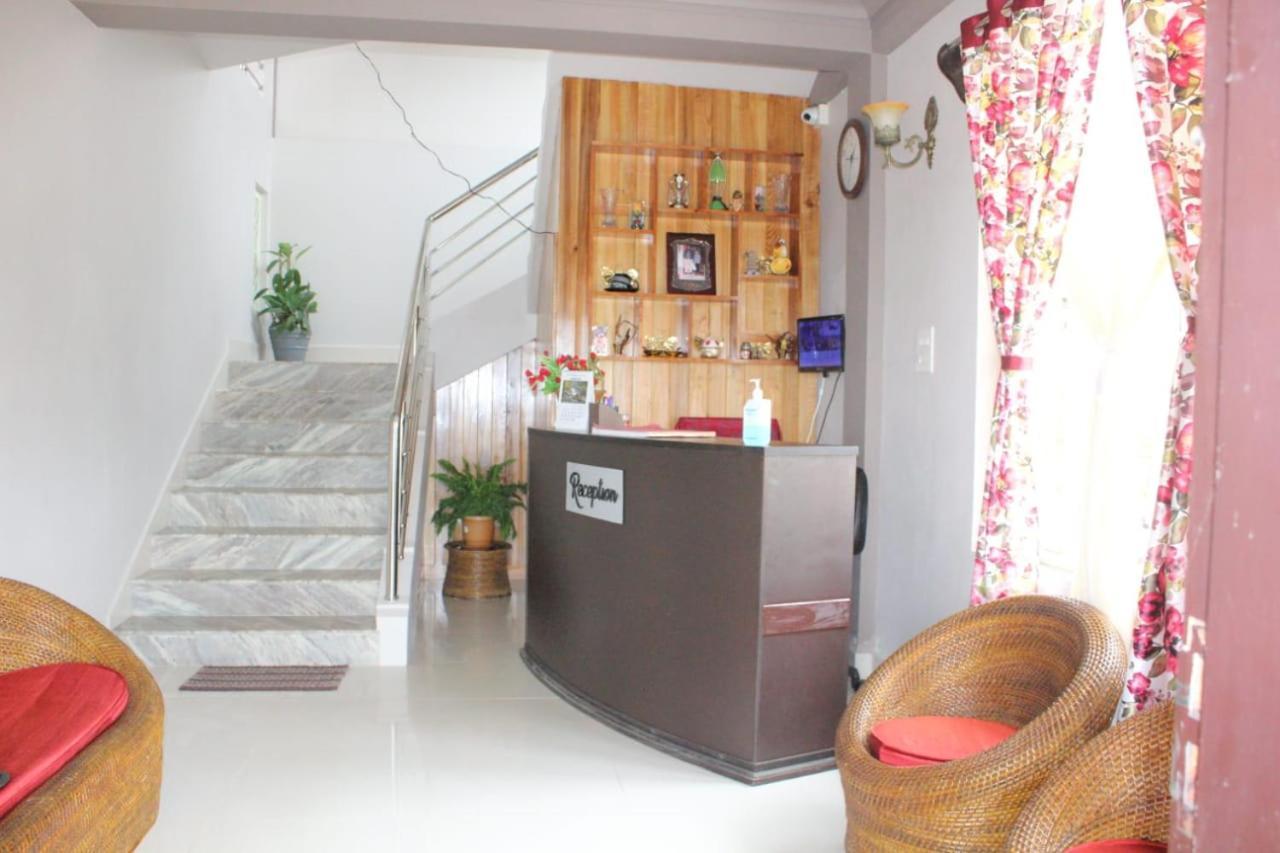 The Escapade Inn Черапунджи Екстериор снимка